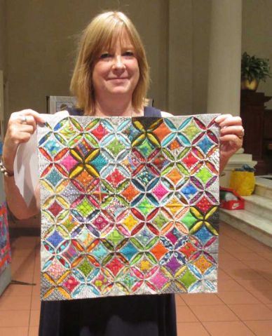 Lisa Mason - Small Cathedral Windows Quilt